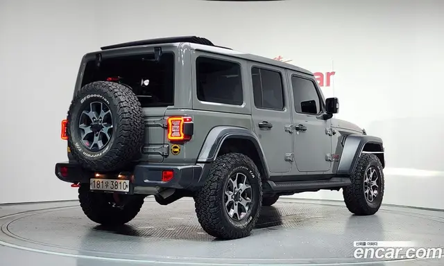 Jeep Wrangler 2020 2.0 автомат (гидро), миниатюра 2