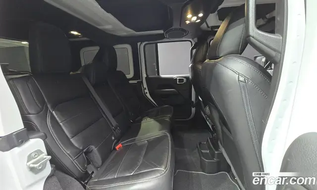 Jeep Wrangler 2021 2.0 автомат (гидро), миниатюра 12