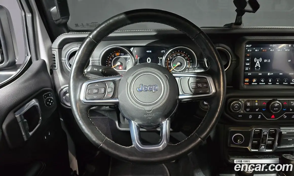 Jeep Wrangler 2021 2.0 автомат (гидро), фото 13 Jeep Wrangler 2021 2.0 автомат (гидро), фото 13
