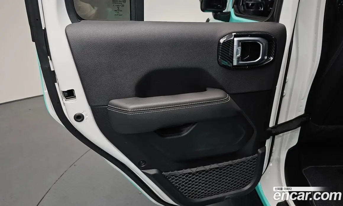 Jeep Wrangler 2021 2.0 автомат (гидро), фото 14