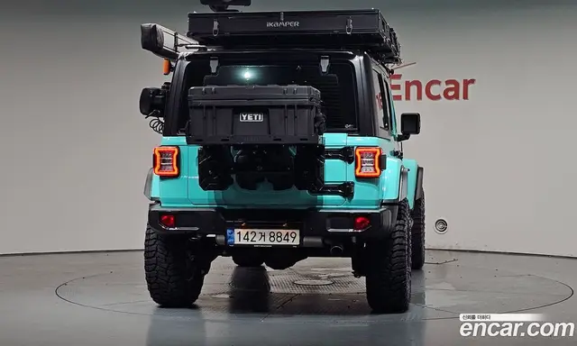 Jeep Wrangler 2021 2.0 автомат (гидро), миниатюра 3