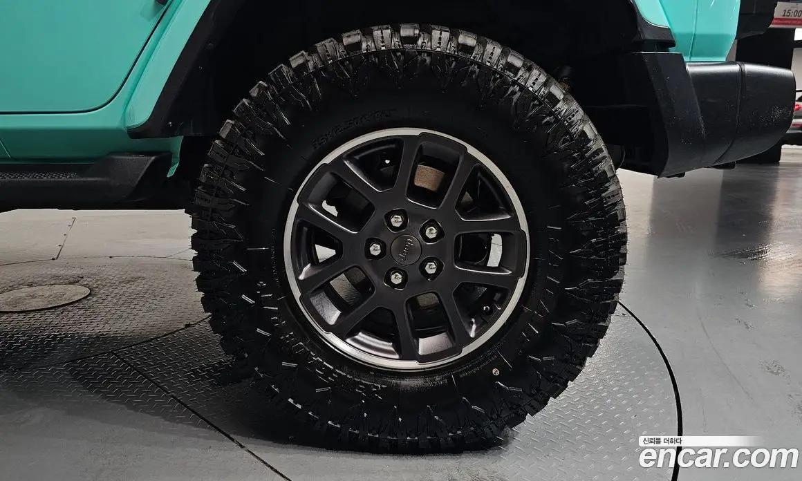 Jeep Wrangler 2021 2.0 автомат (гидро), фото 6