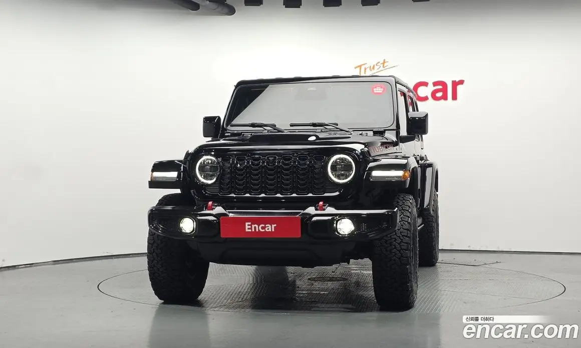 Jeep Wrangler 2025 2.0 автомат (гидро), фото 3