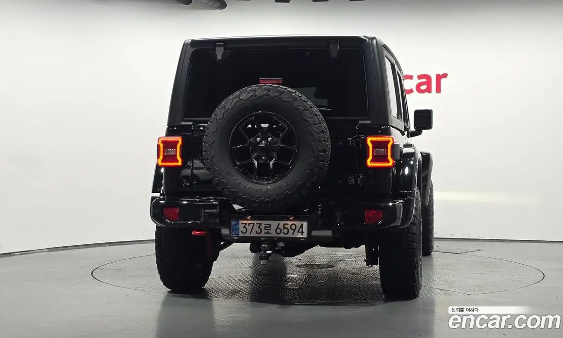 Jeep Wrangler 2025 2.0 автомат (гидро), фото 4