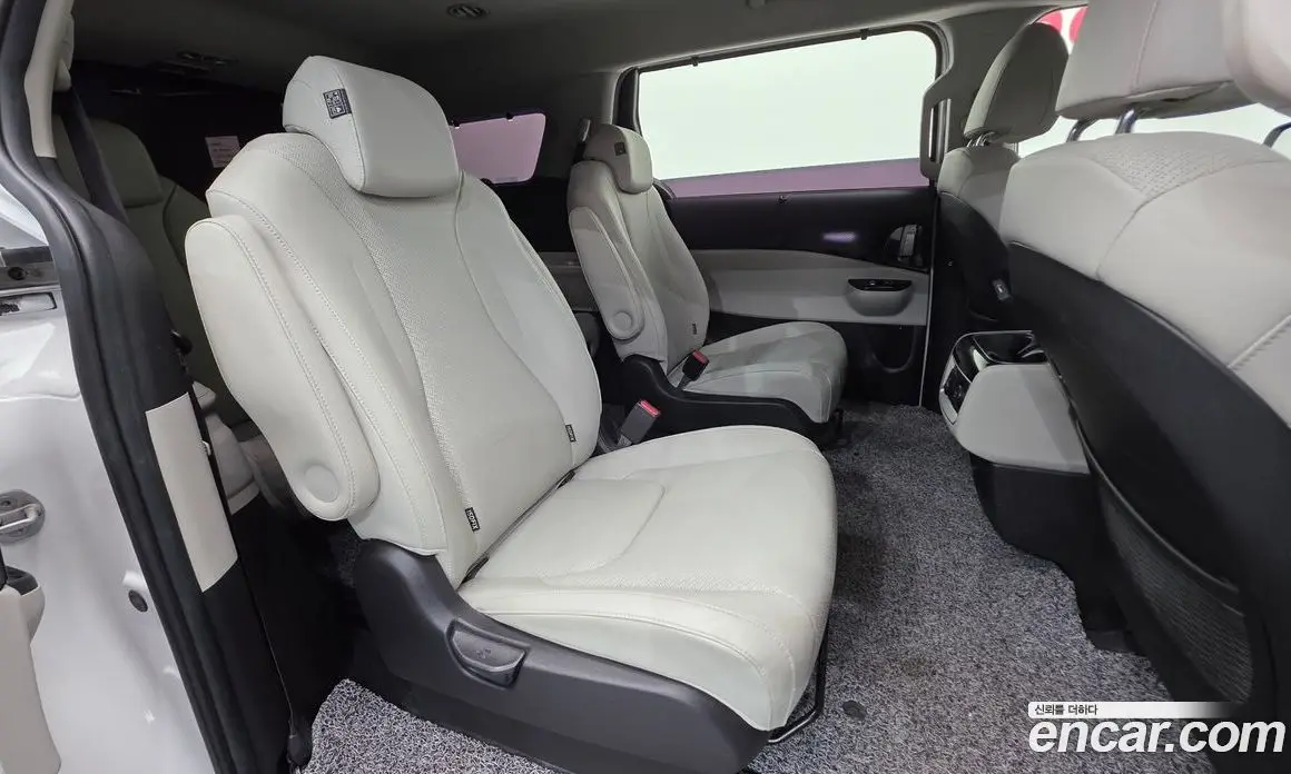 Kia Carnival 2020 3.5 автомат (гидро), фото 19