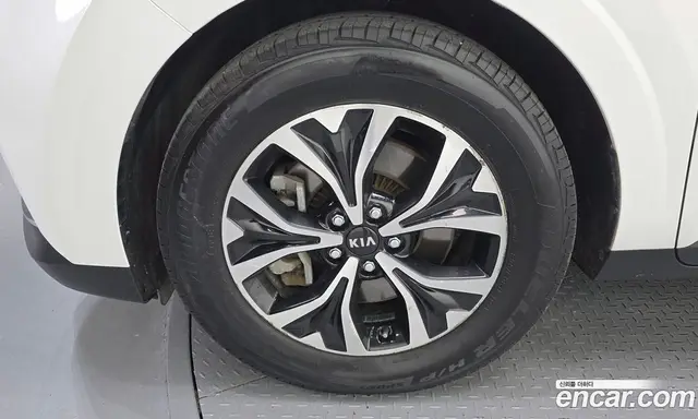 Kia Carnival 2020 3.5 автомат (гидро), миниатюра 5