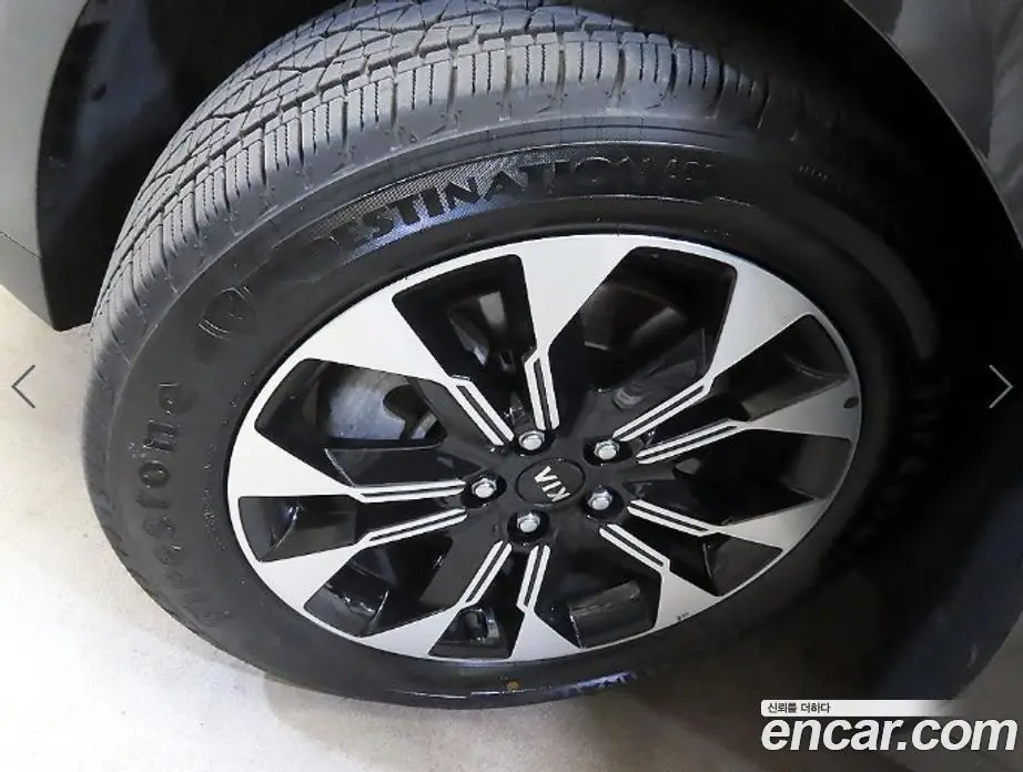Kia Carnival 2021 3.5 автомат (гидро), фото 19