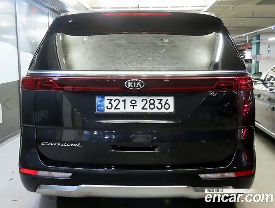 Kia Carnival 2021 3.5 автомат (гидро), фото 4
