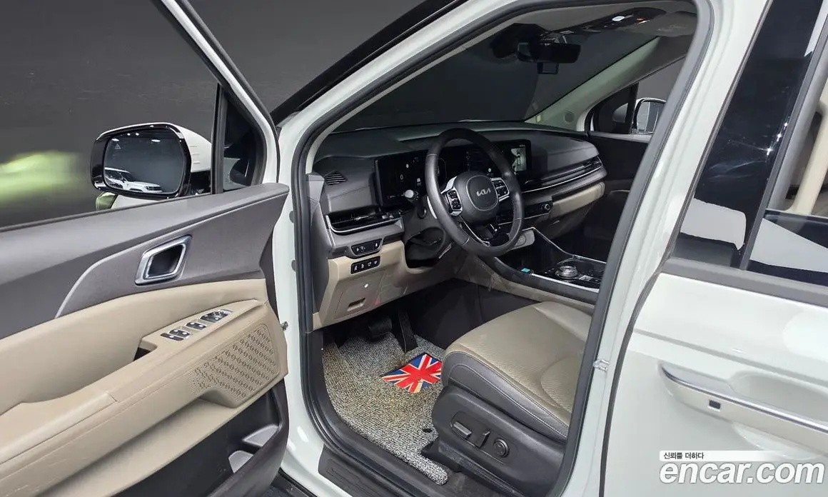 Kia Carnival 2024 1.6 автомат (гидро), фото 12