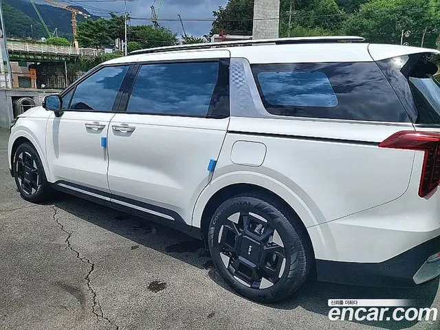 Kia Carnival 2025 1.6 автомат (гидро), миниатюра 2