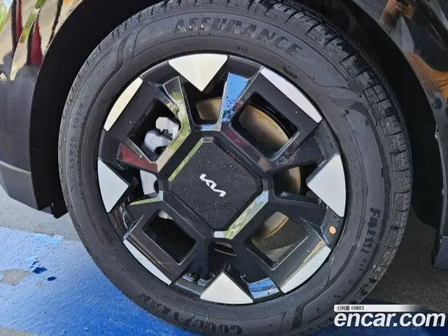 Kia Carnival 2026 1.6 автомат (гидро), миниатюра 9