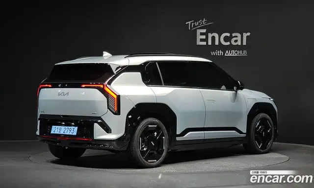 Kia EV3 2024 0.2 автомат (гидро), миниатюра 1