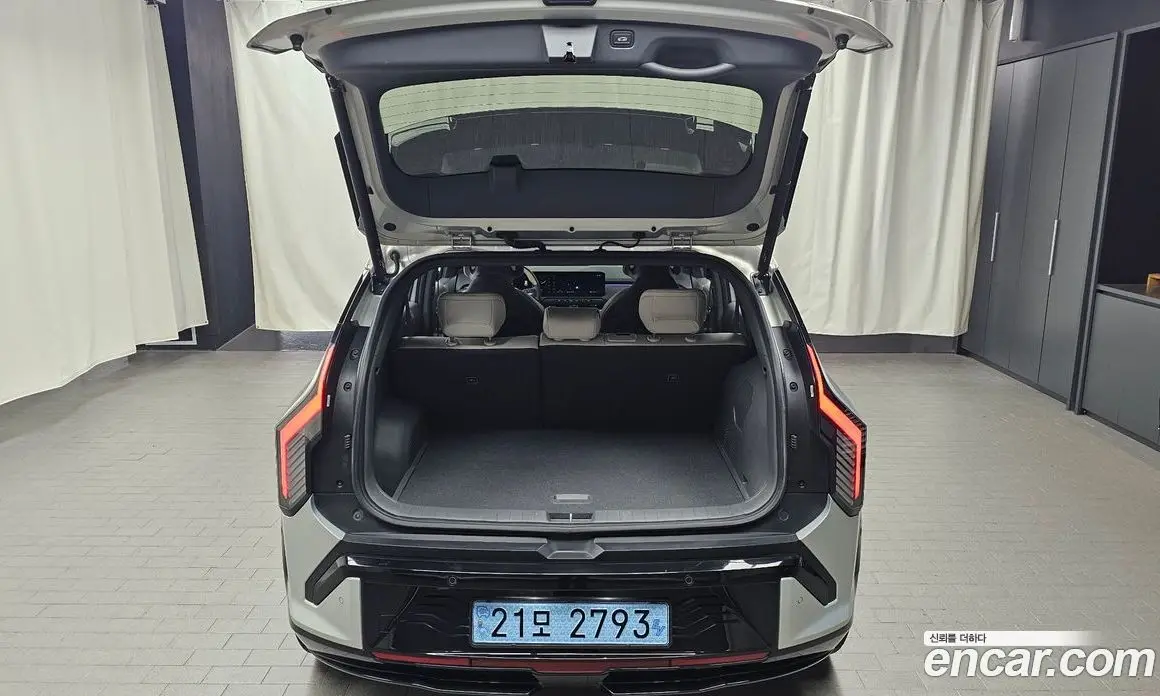 Kia EV3 2024 0.2 автомат (гидро), фото 21