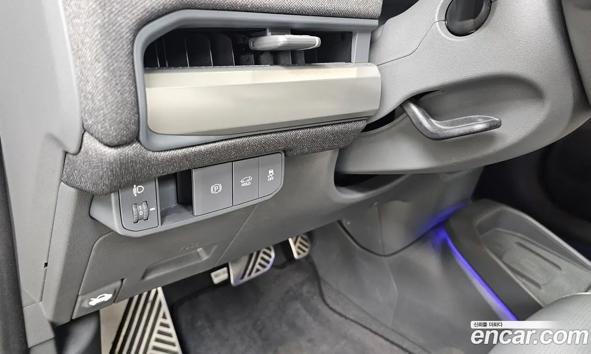 Kia EV3 2024 0.2 автомат (гидро), фото 24