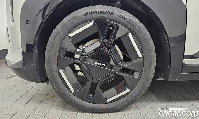 Kia EV3 2024 0.2 автомат (гидро), миниатюра 4