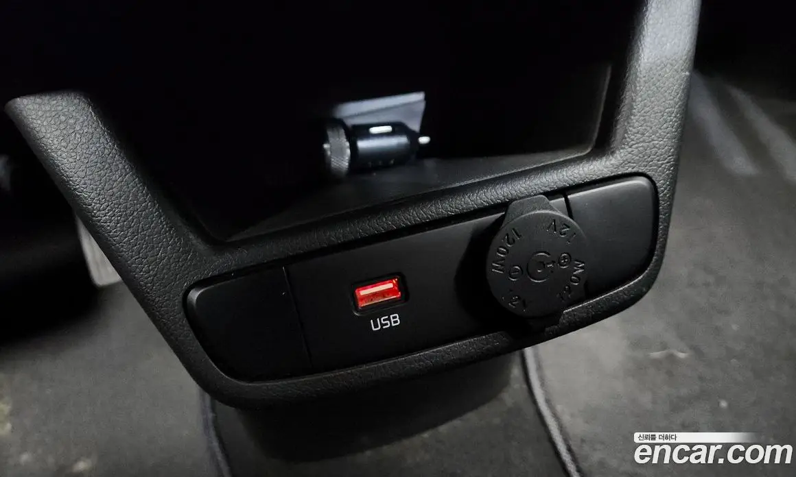 Kia Ray 2022 1.0 автомат (гидро), фото 18