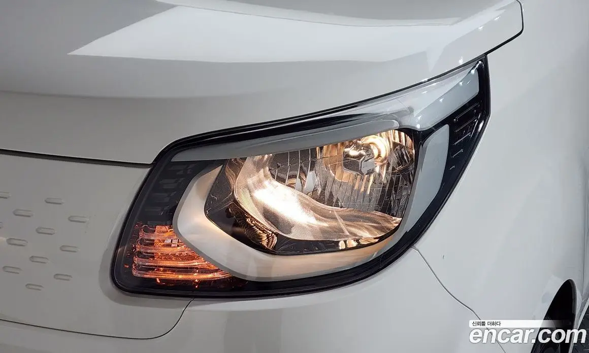 Kia Ray 2022 1.0 автомат (гидро), фото 8