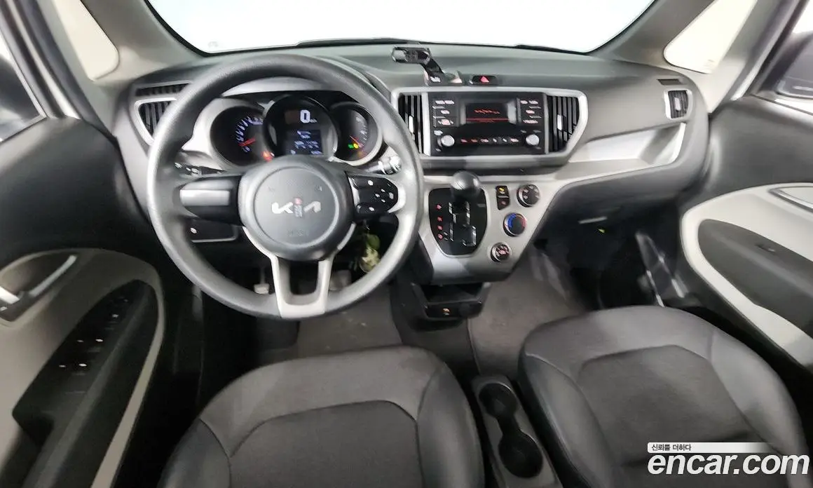 Kia Ray 2022 1.0 автомат (гидро), фото 10