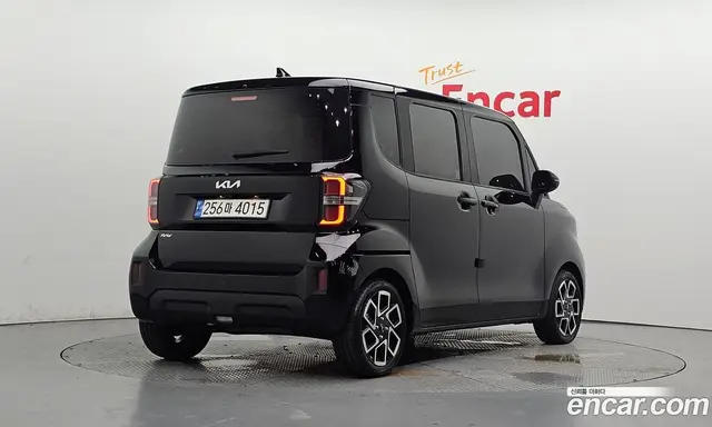 Kia Ray 2023 1.0 автомат (гидро), миниатюра 1