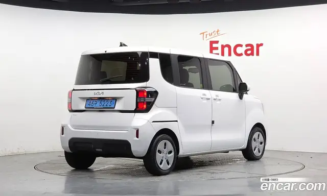 Kia Ray 2023 0.1 автомат (гидро), миниатюра 1