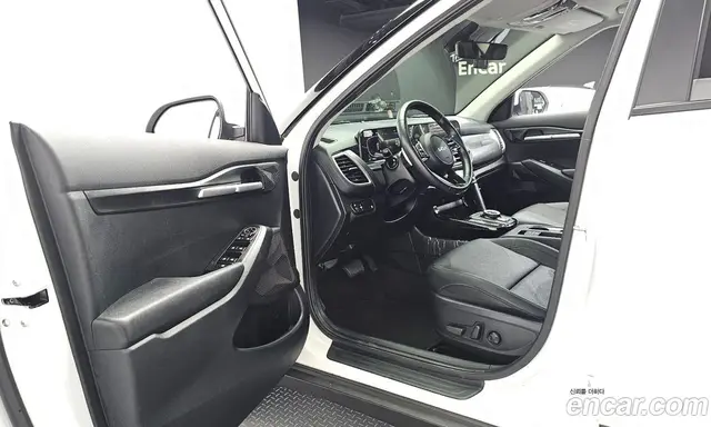 Kia Seltos 2023 2.0 автомат (гидро), миниатюра 10