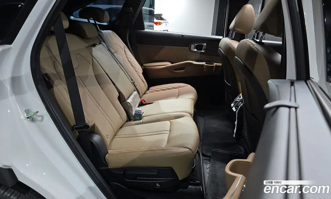 Kia Sorento 2025 1.6 автомат (гидро), фото 17