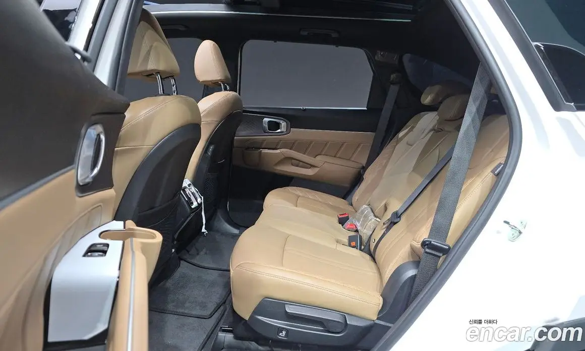 Kia Sorento 2025 1.6 автомат (гидро), фото 18