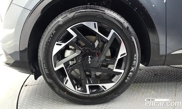 Kia Sportage 2022 2.0 автомат (гидро), миниатюра 5