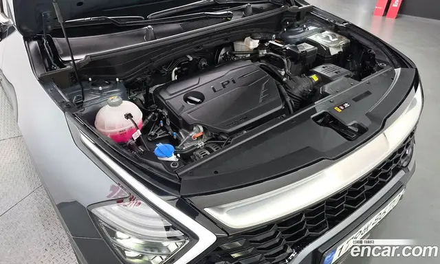 Kia Sportage 2022 2.0 автомат (гидро), миниатюра 6