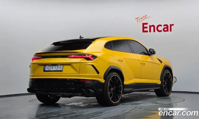 Lamborghini Urus 2022 4.0 автомат (гидро), миниатюра 2