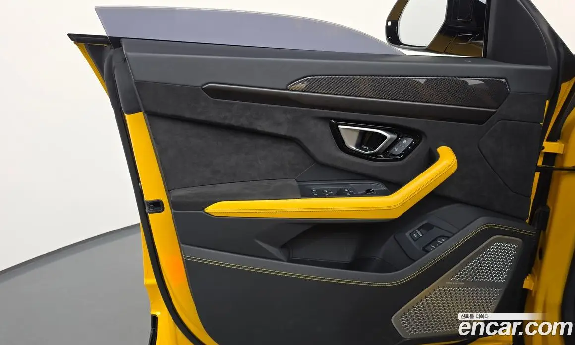 Lamborghini Urus 2022 4.0 автомат (гидро), фото 14