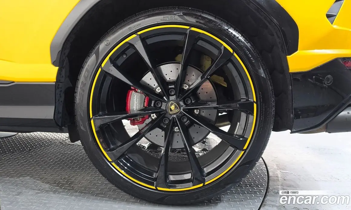 Lamborghini Urus 2022 4.0 автомат (гидро), фото 7