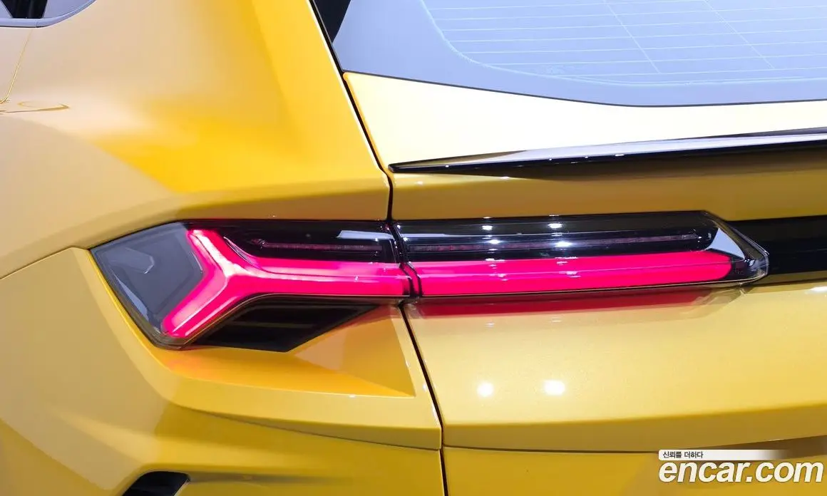 Lamborghini Urus 2022 4.0 автомат (гидро), фото 9