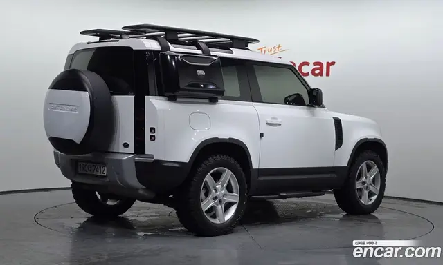 Land Rover Defender 2022 3.0 автомат (гидро), миниатюра 1