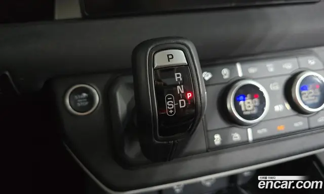 Land Rover Defender 2022 3.0 автомат (гидро), миниатюра 11