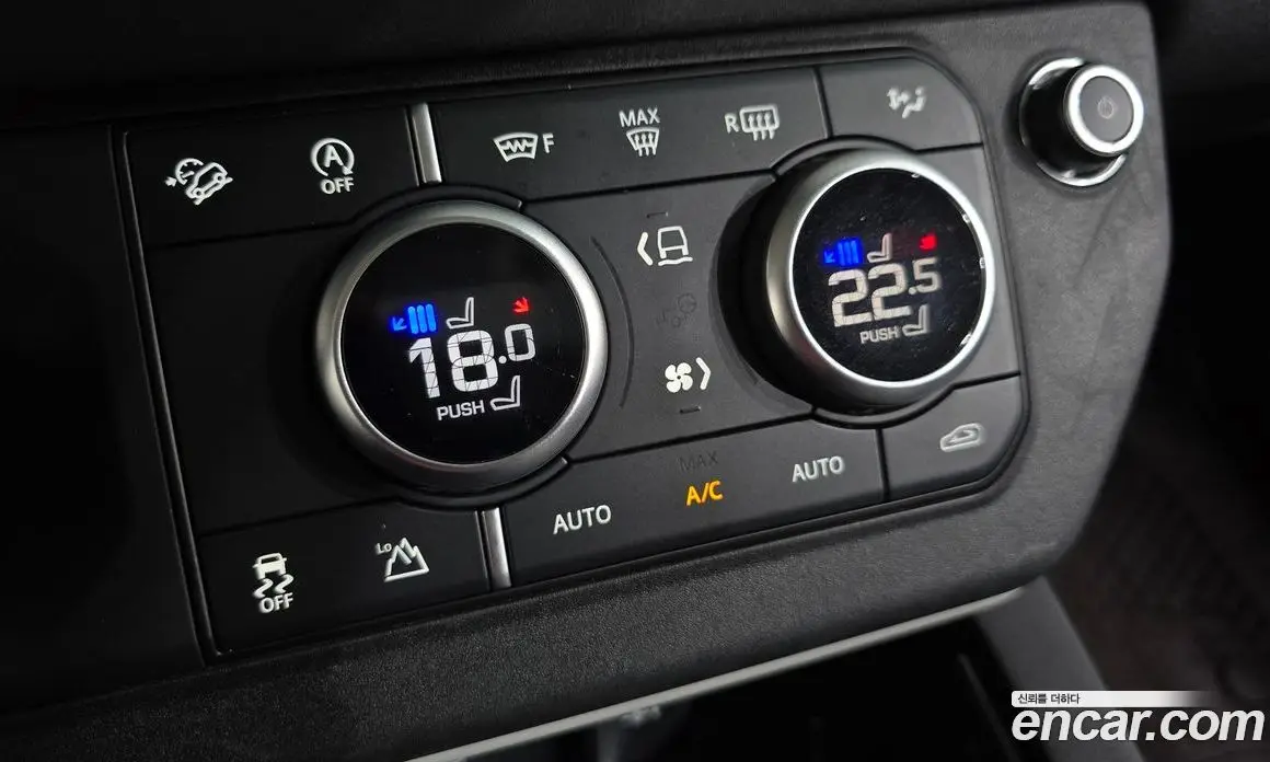 Land Rover Defender 2022 3.0 автомат (гидро), фото 20