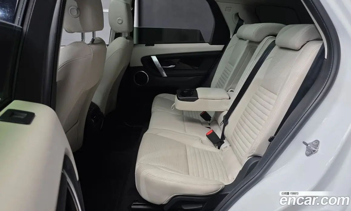 Land Rover Discovery Sport 2022 2.0 автомат (гидро), фото 18