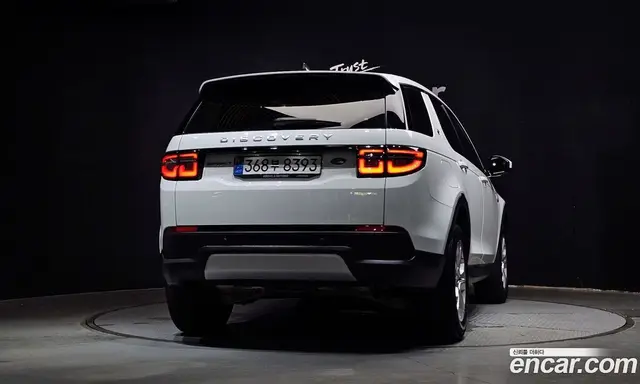 Land Rover Discovery Sport 2022 2.0 автомат (гидро), миниатюра 4