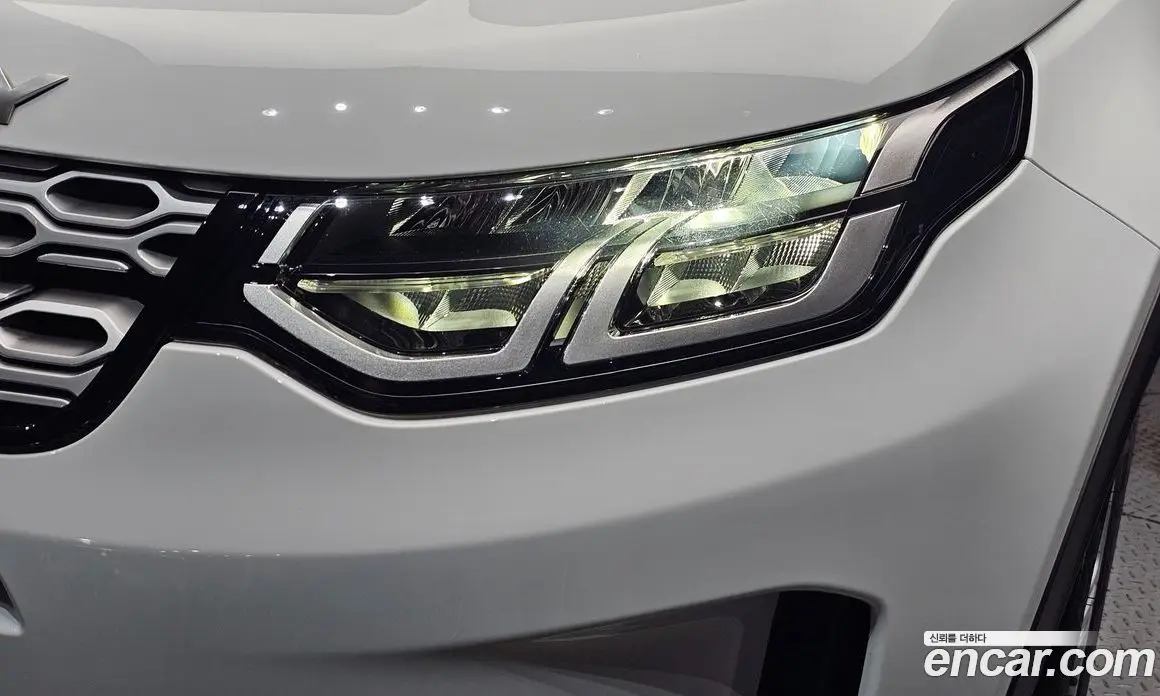 Land Rover Discovery Sport 2022 2.0 автомат (гидро), фото 8