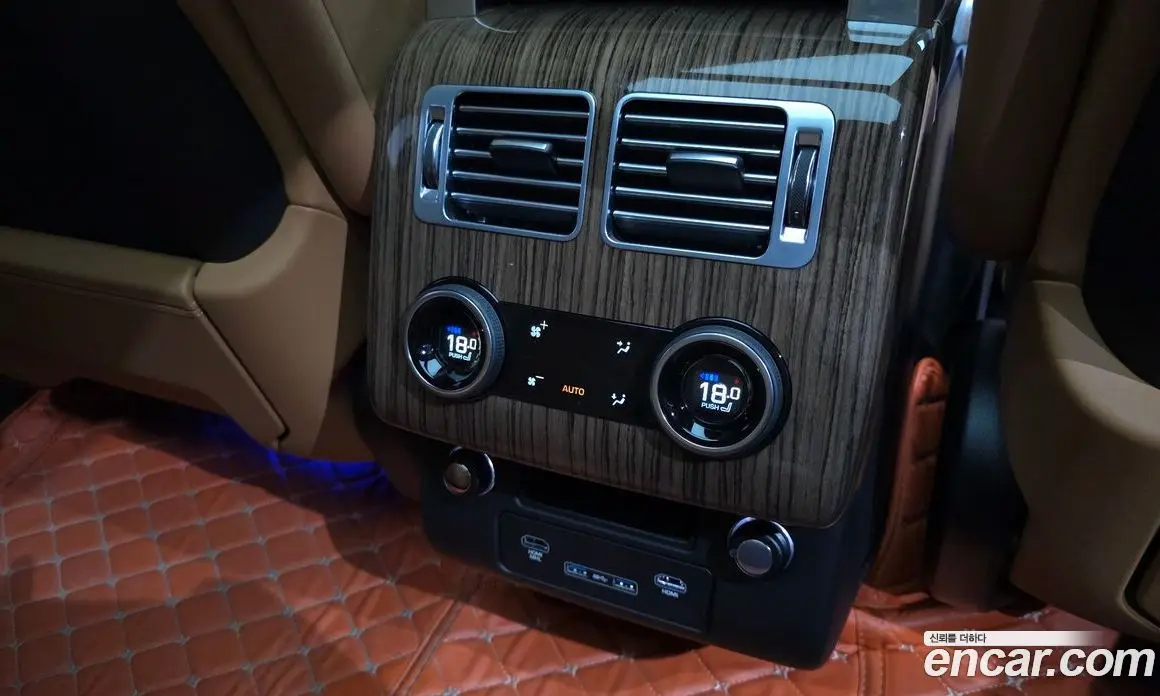 Land Rover Range Rover 2019 5.0 автомат (гидро), фото 30