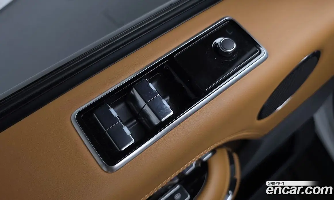 Land Rover Range Rover 2019 5.0 автомат (гидро), фото 38