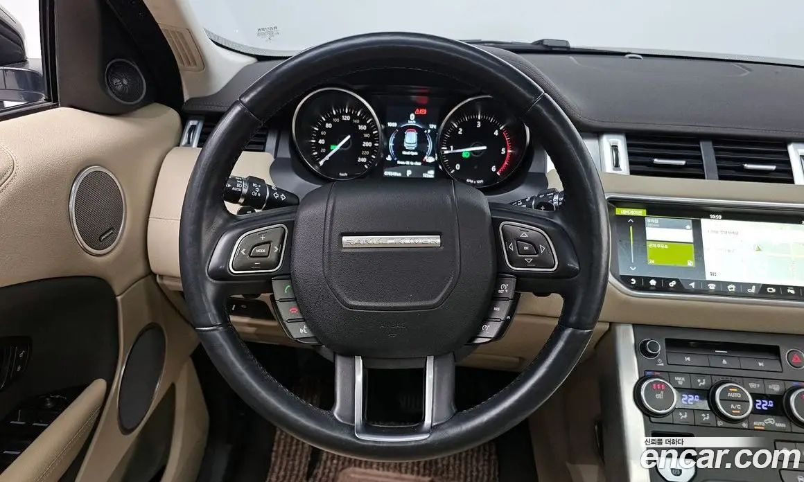 Land Rover Range Rover Evoque 2017 2.0 автомат (гидро), фото 13