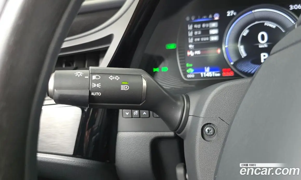 Lexus ES 2023 2.5 автомат (гидро), фото 28