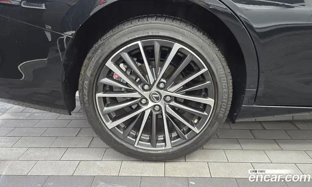 Lexus ES 2023 2.5 автомат (гидро), миниатюра 5