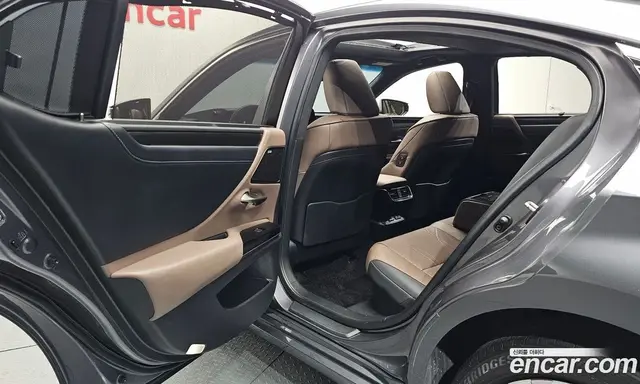 Lexus ES 2023 2.5 автомат (гидро), миниатюра 12