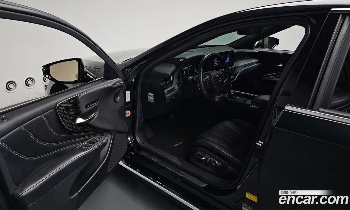 Lexus LS 2022 3.4 автомат (гидро), фото 12
