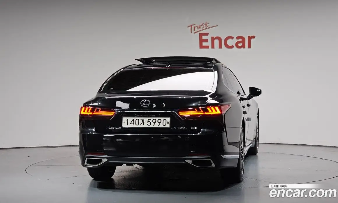 Lexus LS 2022 3.4 автомат (гидро), фото 3