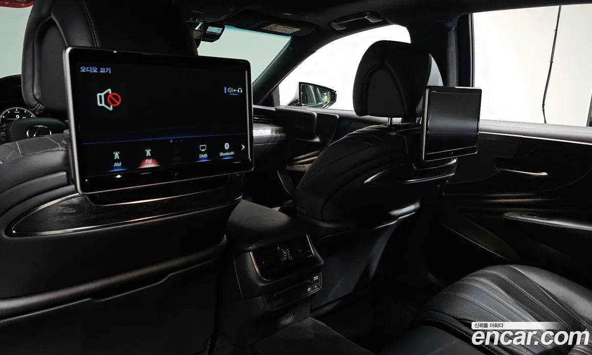 Lexus LS 2022 3.4 автомат (гидро), фото 33