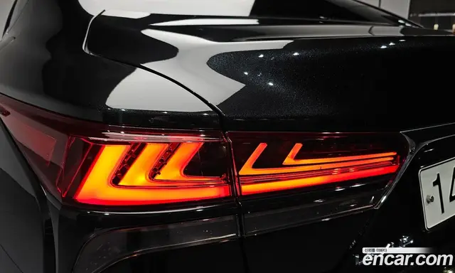 Lexus LS 2022 3.4 автомат (гидро), миниатюра 8
