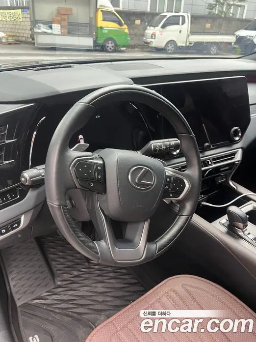 Lexus RX 2023 2.5 автомат (вариатор), миниатюра 6